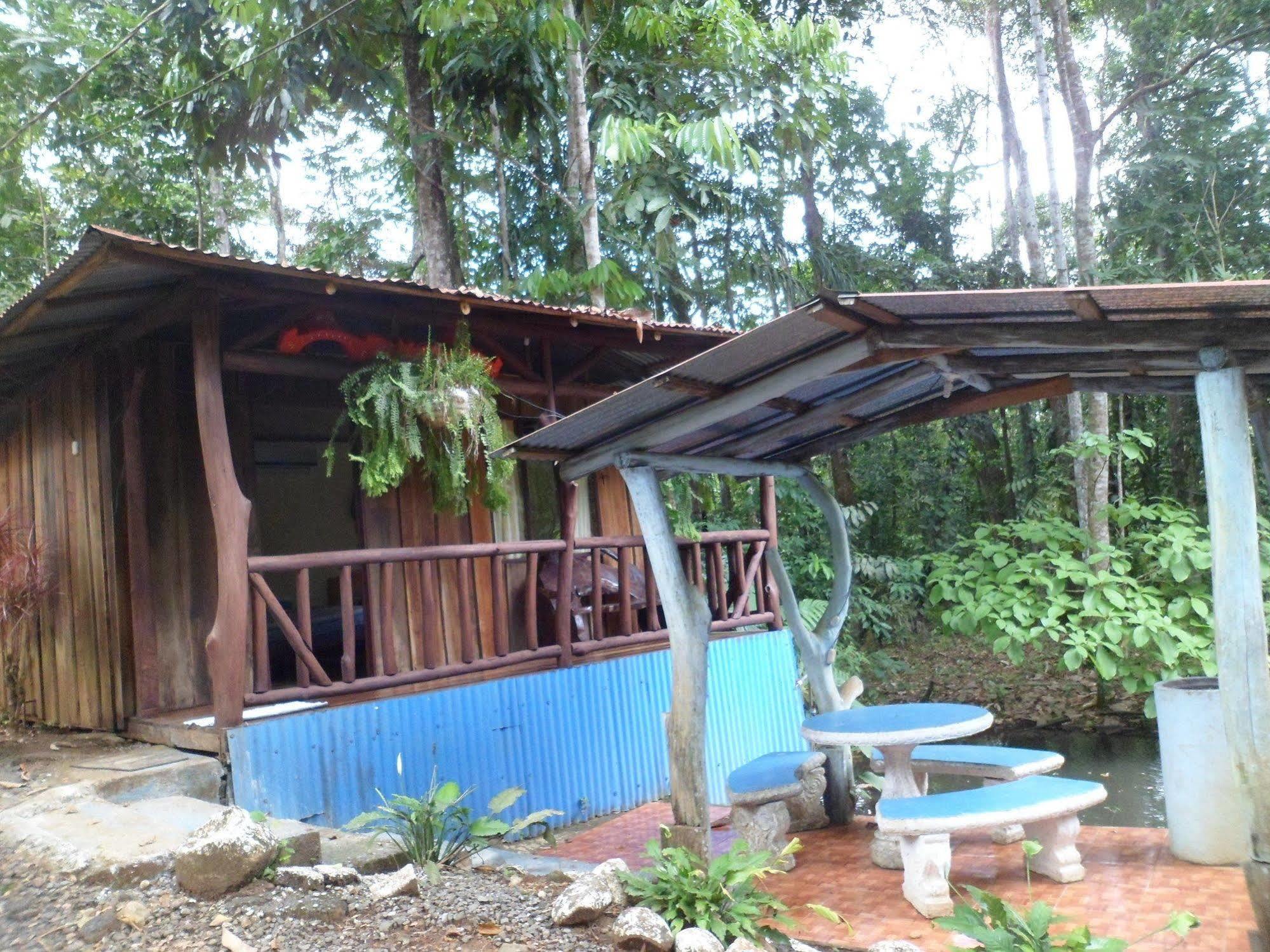 Hotel Valle Azul San Gerardo ภายนอก รูปภาพ