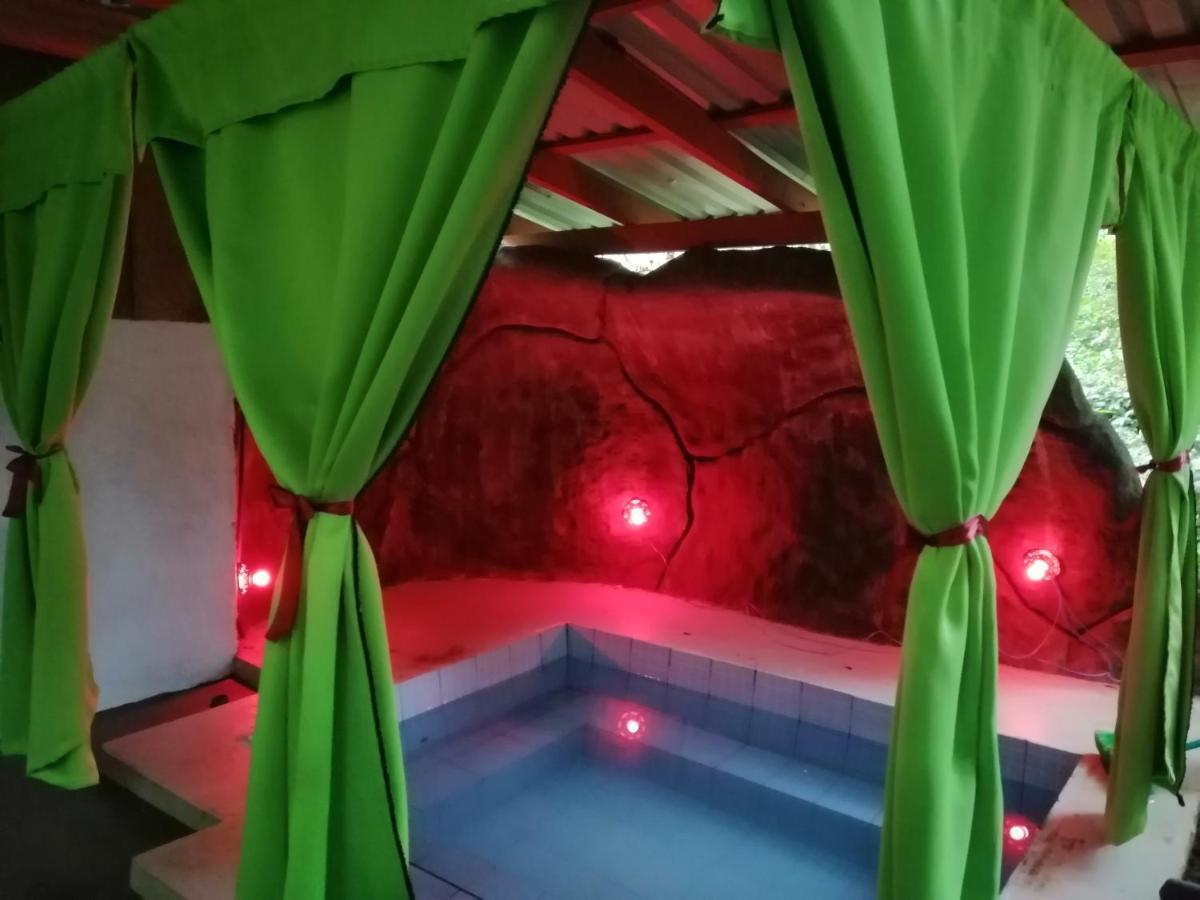 Hotel Valle Azul San Gerardo ภายนอก รูปภาพ